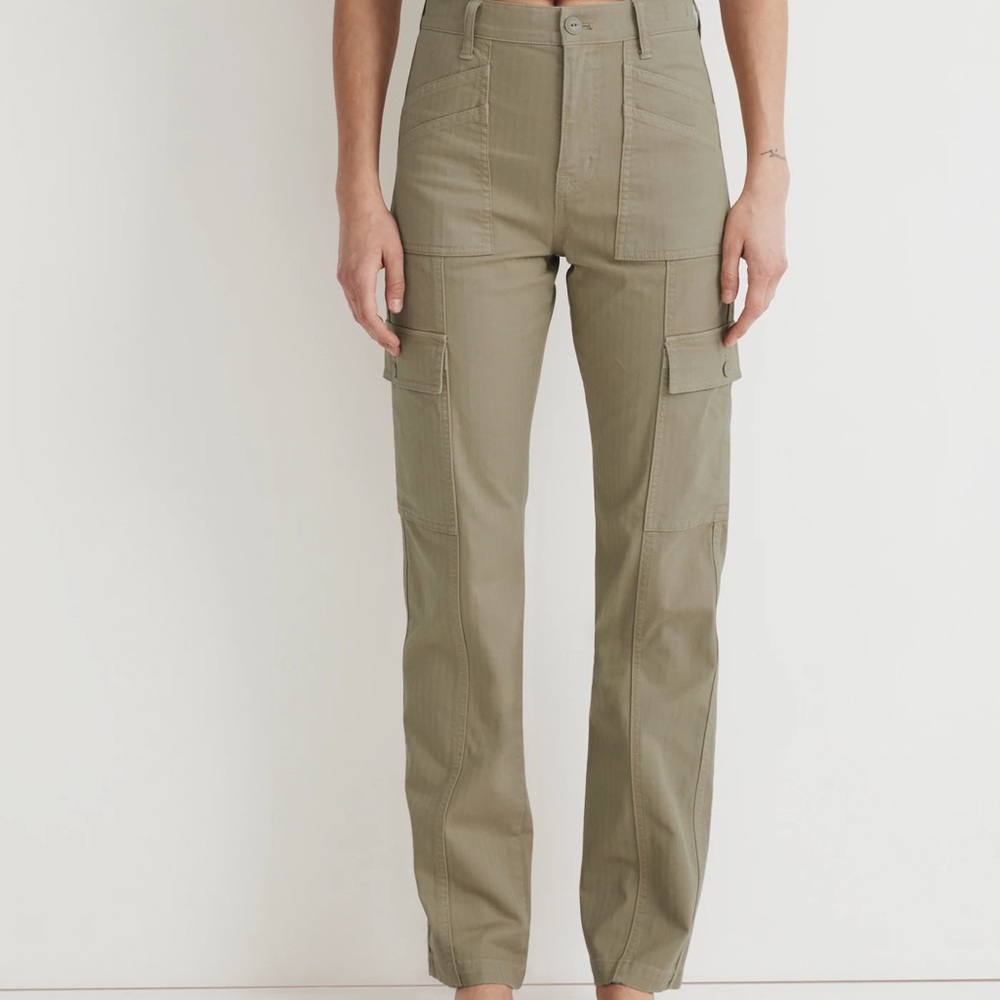 Madewell Woman’s 90s Straight Cargo Pants color ash green size 29